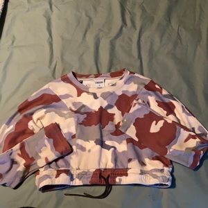 Gymshark Camo cropped crew neck